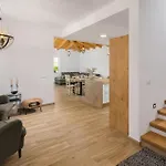 Luxurious In Nyaraló