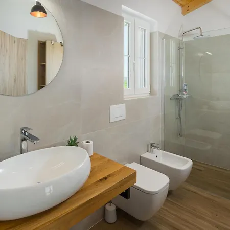 Feriehus Luxurious In Buje